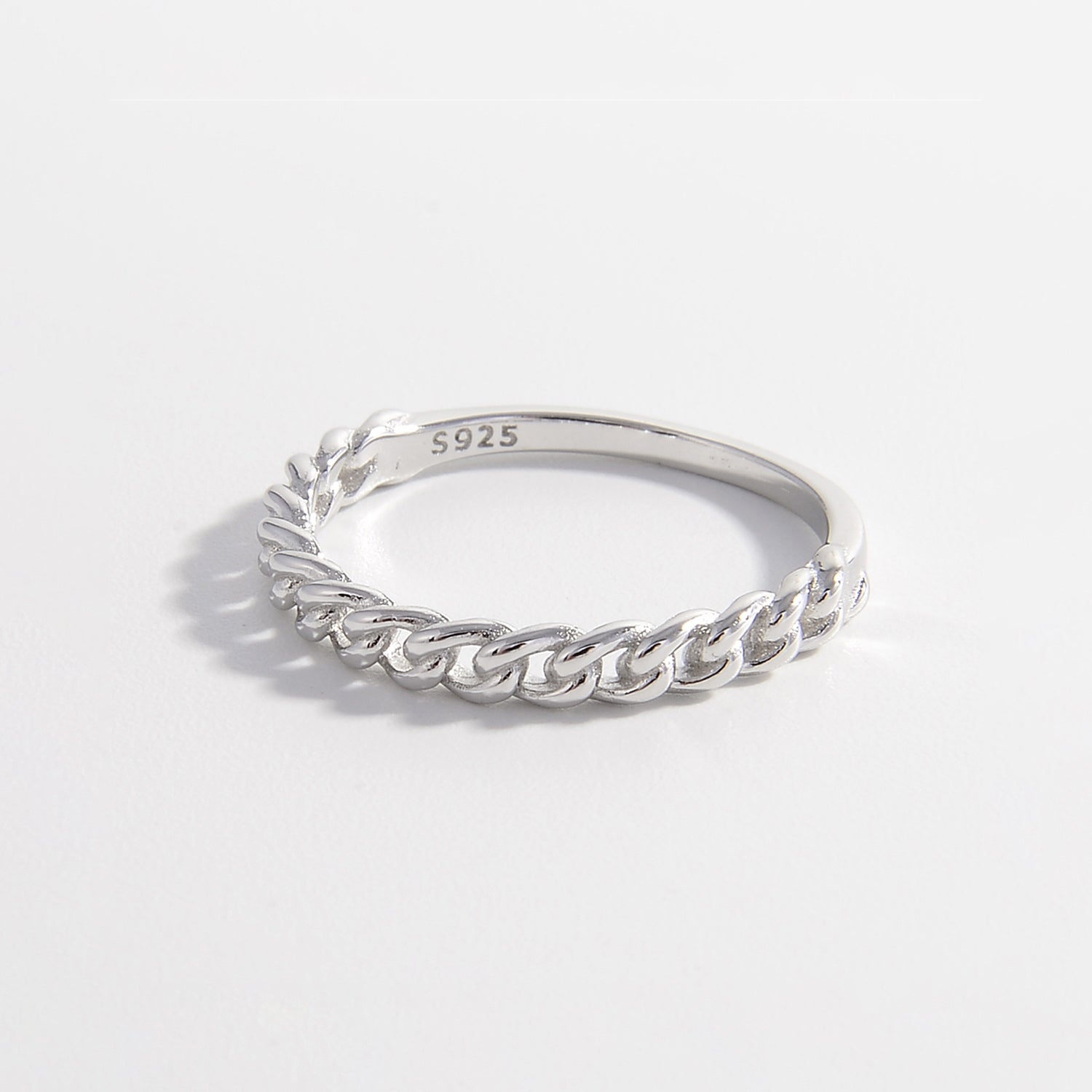 925 Sterling Silver Curb Chain Ring Silver 6c00671e-1a61-492f-baba-e35b2123b9a3-Max Trendsi
