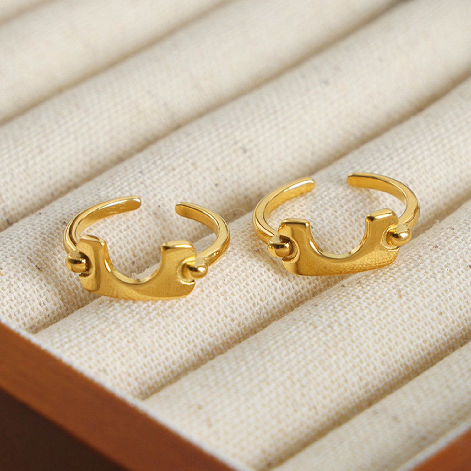 18K Gold-Plated Irregular Open Ring Gold One Size bd513a32-f502-4a05-87c6-aa13c962caad-Max Trendsi
