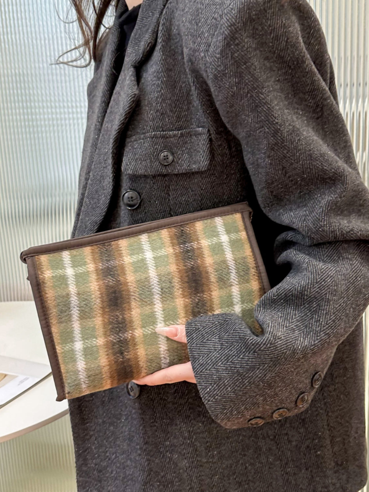 Contrast Plaid Clutch with Zipper Green (right angle) One Size f8e3a387-120b-4723-a712-d5efdc5e92d1-Max Trendsi