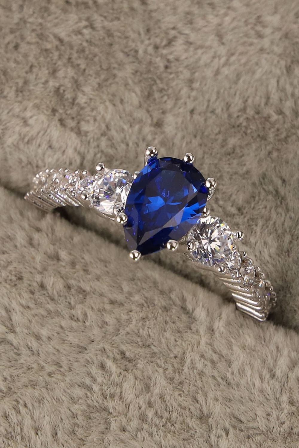 Spinel Pear Shape Ring 0076c91fed8249f19047b11d070fa4a7-Max Trendsi