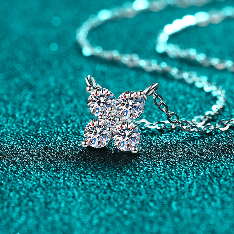 1.26 Carat Moissanite 925 Sterling Silver Geometric Shape Pendant Necklace 0152c8d2-87cb-473c-9fe0-f928a2951539-Max Trendsi