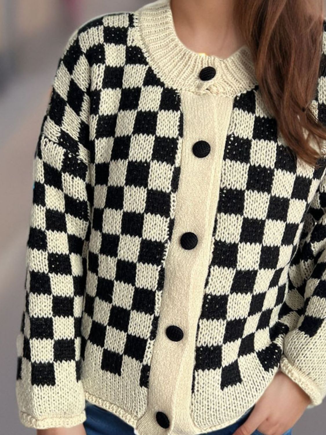 Checkered Button Up Round Neck Cardigan 01fb4453-a433-4229-861c-8491384679c3-Max Glownestbest