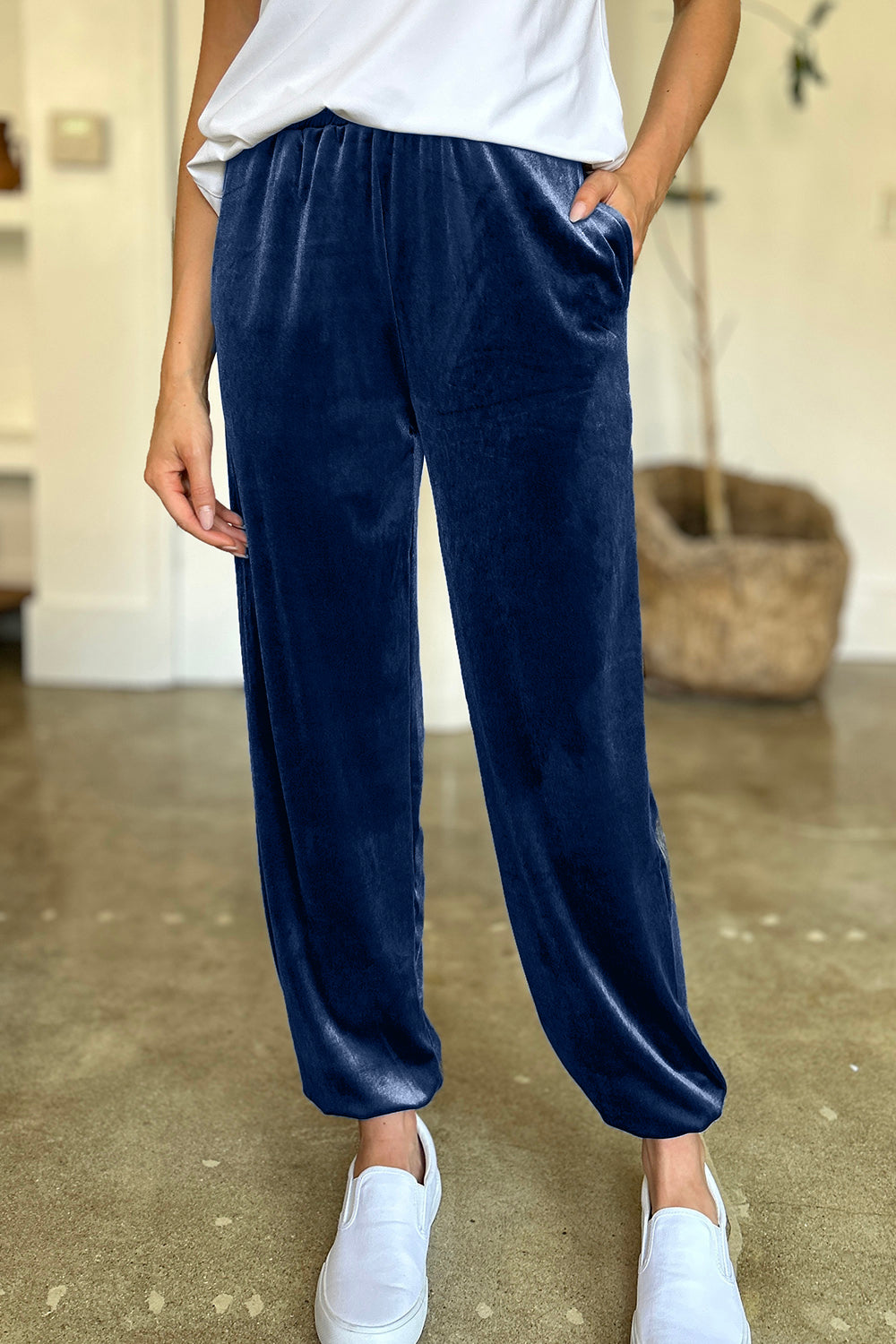 FAM-FAM Pocketed Elastic Waist Joggers Navy 02bb6a6d-dfb7-4ad0-8dc7-b7eca5e516e6-Max Trendsi