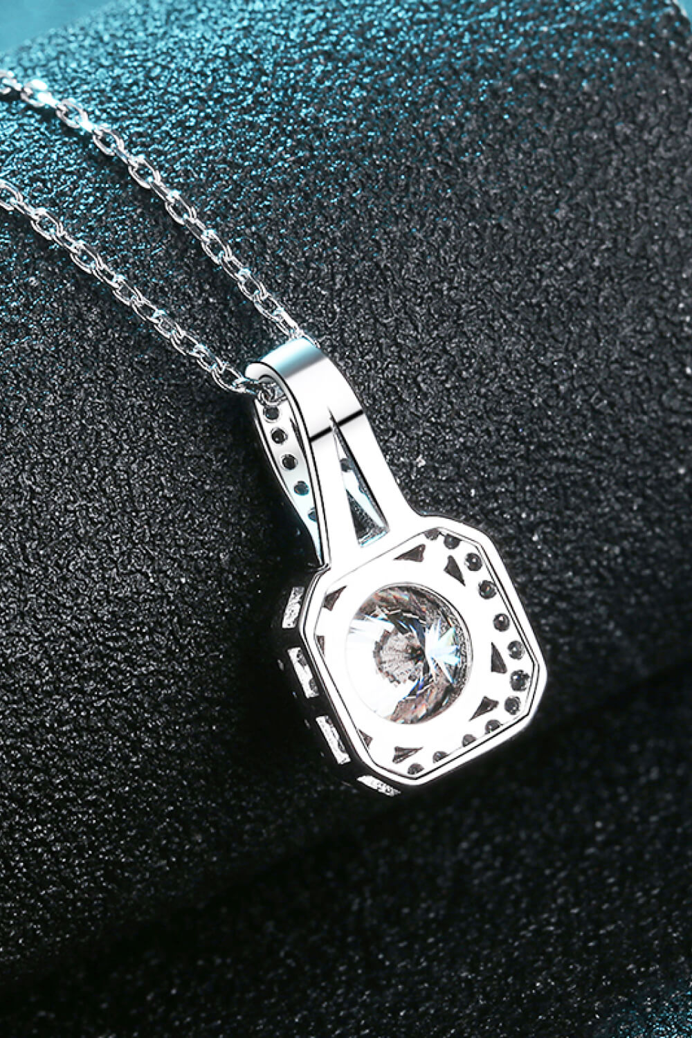 Adored 1 Carat Moissanite Necklace 0918e64234634c8cb308b0c169b1449f-Max Trendsi