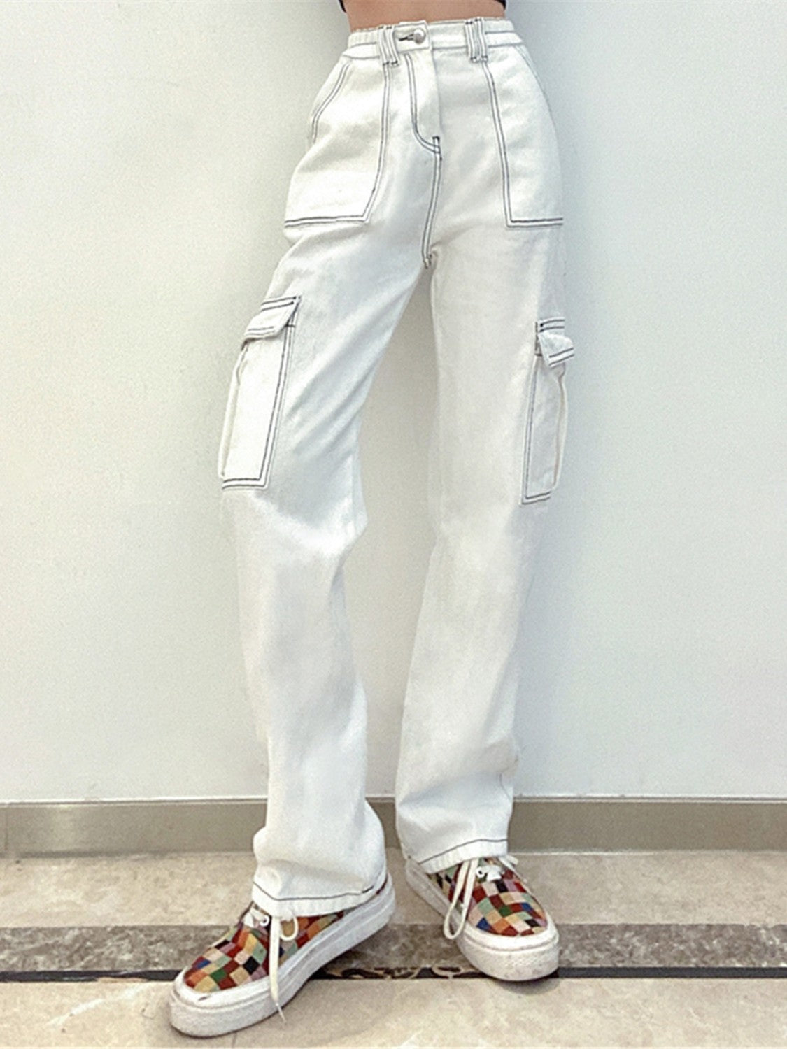 Straight Jeans with Pockets 09429bebaab74def8877dca4048f2ee1-Max Trendsi