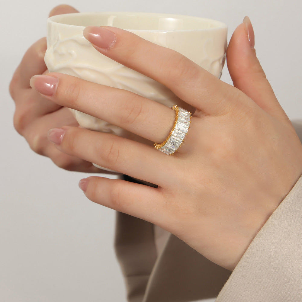 Titanium Steel Inlaid Zircon Ring Gold 097b21b5-6aed-4798-bae3-4c68f08e09f5-Max Trendsi