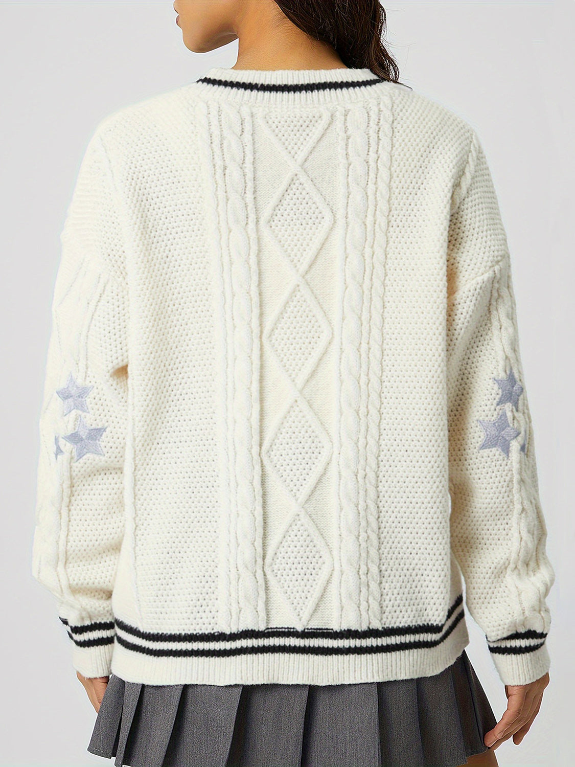 Star Embroidered V-Neck Long Sleeve Cardigan 09ff3049-202e-426e-a855-2cb67cfedf23-Max Glownestbest