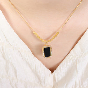18K gold fashionable simple irregular baguette gem-set diamond and geometric square design versatile necklace 0b634e57-28ac-42d5-a6e0-2b4110a49935 Artshiney