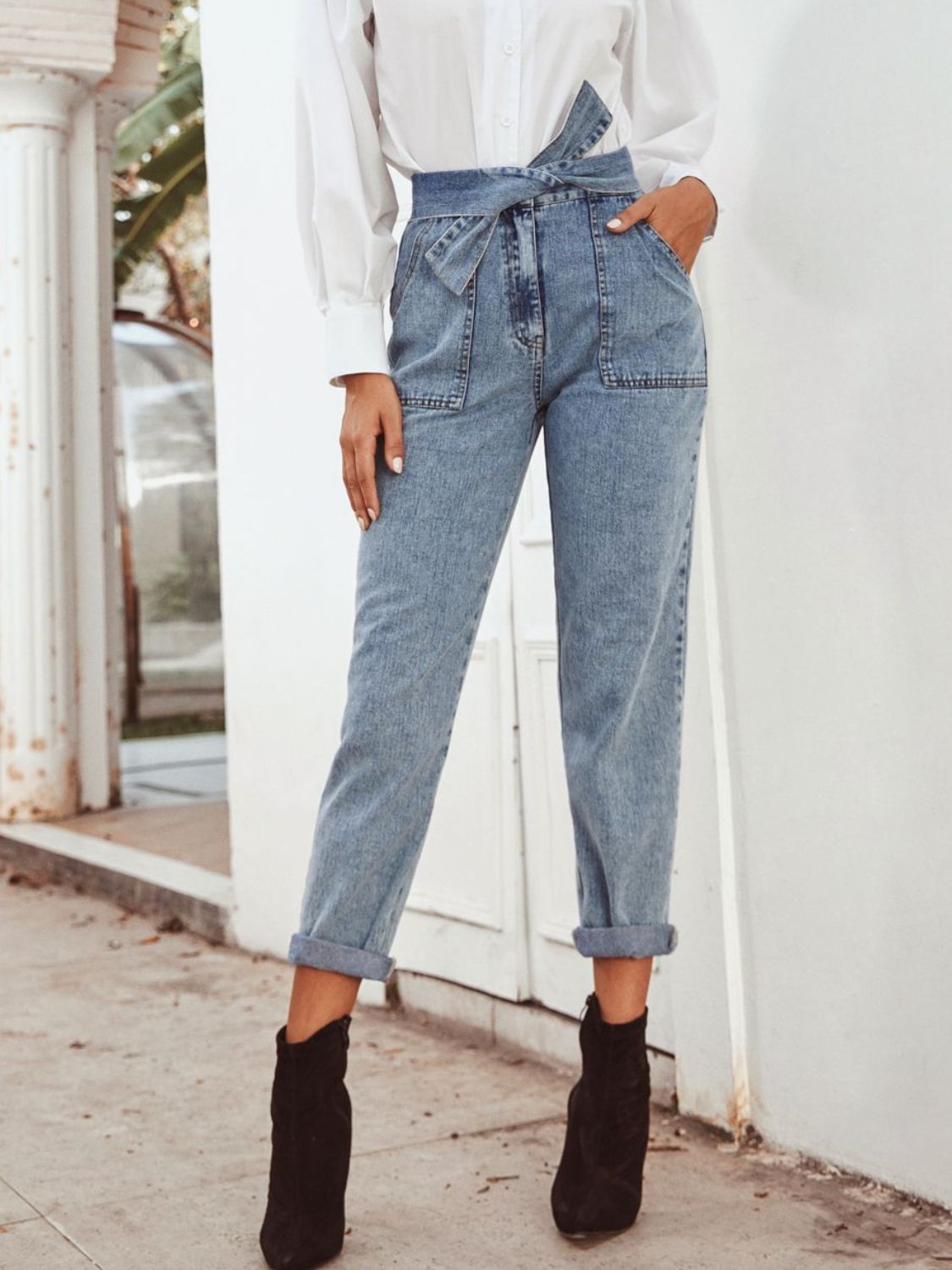 Tied Straight Leg Jeans with Pockets Light 0c58b32f-c6aa-4325-8912-76752ca630f4-Max Trendsi