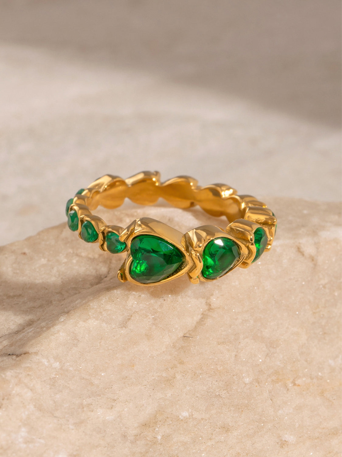 Stainless Steel Heart Rhinestone Ring Green 7 0cab6943-97ca-4b0a-8b19-c256b806863d-Max Trendsi