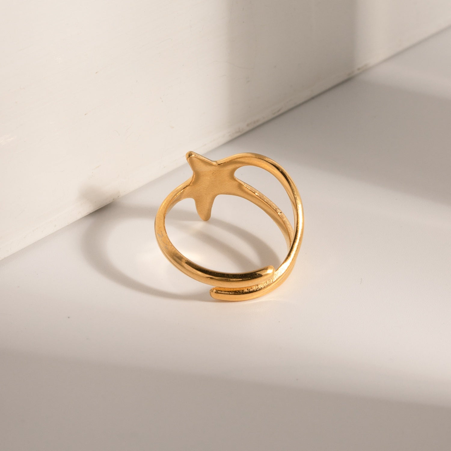 Gold-Plated Stainless Steel Star Ring 0cfe327d-77bb-4a99-9f9b-4f90f41728bd-Max Trendsi