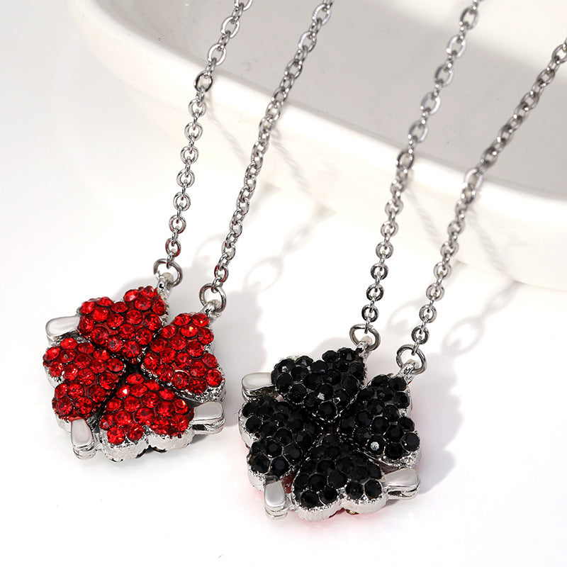 Noble and luxurious four-leaf clover paired with a heart studded with diamonds, a two-wear design necklace Double-sided platinum red and black opening and closing model 0e77a2dd-8aa2-41b6-a373-bb63a4667167 Artshiney