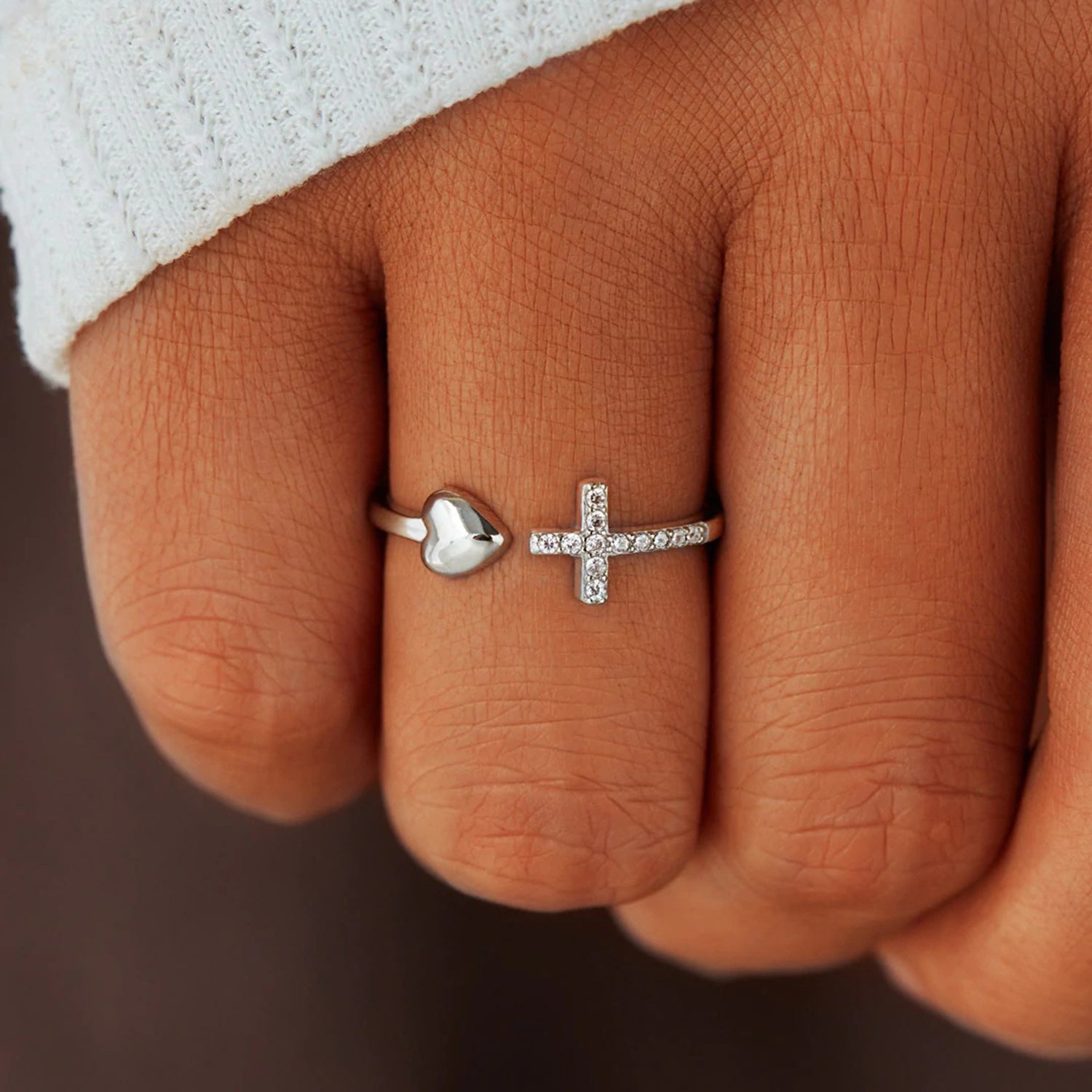 Heart Shape Cross Inlaid Zircon Open Ring 0f07ce4c-28c0-45f0-ad62-74bd4b55ede3-Max Trendsi
