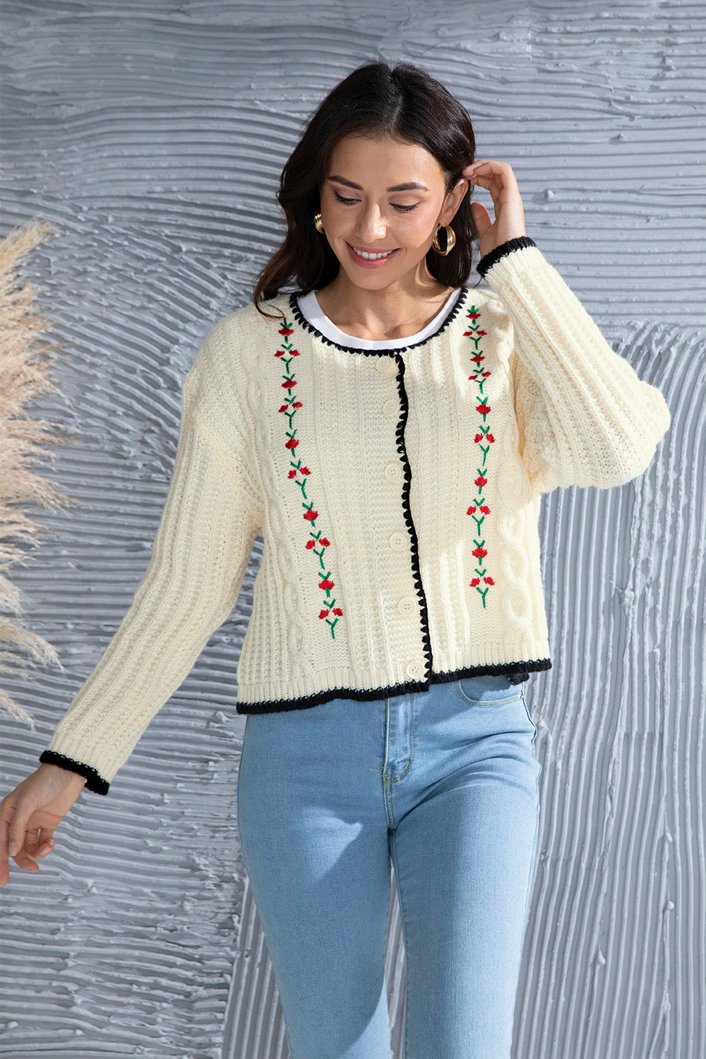 Graphic Cable-Knit Button Up Cardigan 102325a4-14e9-4dca-872c-0b03a26bd457-Max Glownestbest