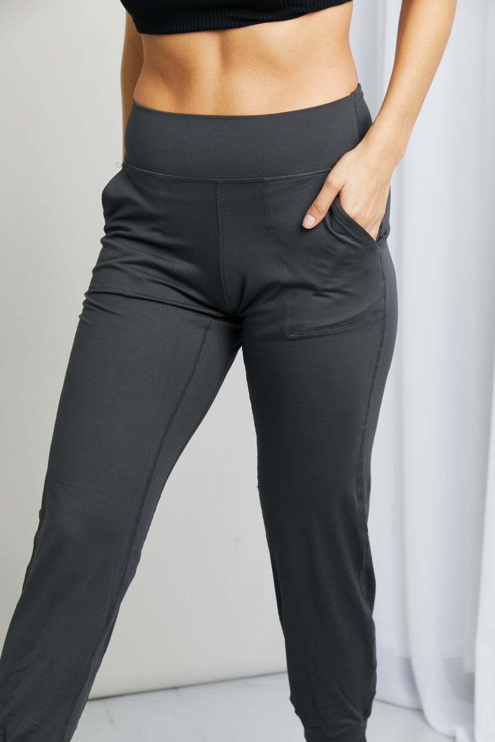 Leggings Depot Full Size Wide Waistband Cropped Joggers 10e10fe9-6387-4ceb-98d7-dcecde1e8d4c-Max Trendsi