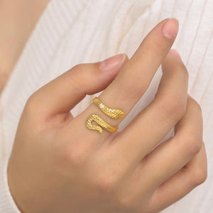 Titanium Steel Snake Shape Bypass Ring 14991cfb-53ac-4bc5-b52e-babca76017a9-Max Trendsi