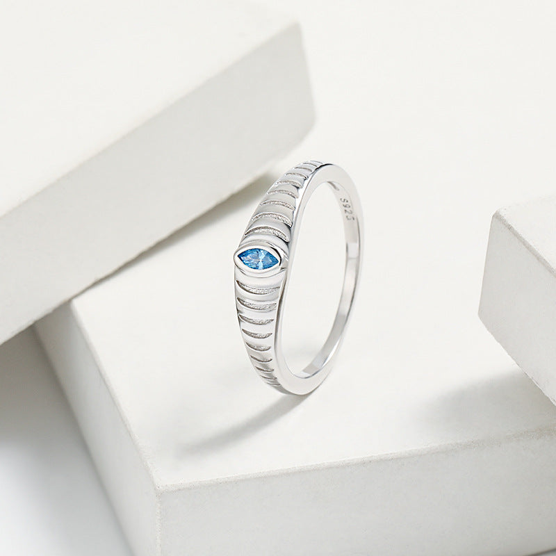 925 Sterling Silver Inlaid Zircon Ring 15d25864-6a8c-4d2a-90b1-c9735a70dd34-Max Trendsi