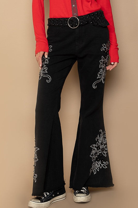 POL Raw Hem Embroidered Flare Pants 165533d8-205e-44e4-96a3-cffc7ed0b3f8-Max Trendsi
