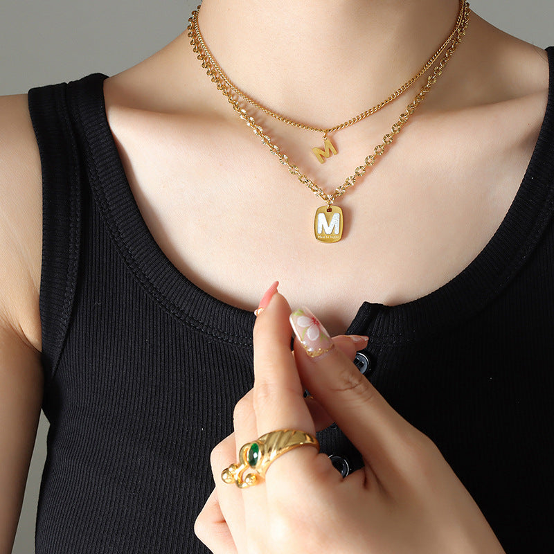 18K Gold Exquisite Letter M Square Plate Hollow Design Pendant Necklace 1796e685-d59e-4379-b969-0ec2d2a0ffd4 Artshiney