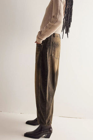Wide Leg Jeans with Pockets 18b868d8-fe5d-450b-bc30-2326af8e6bd8-Max Trendsi