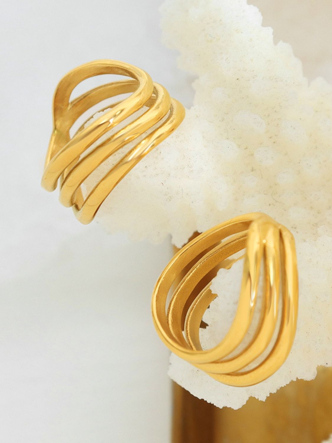 Titanium Steel Three-Layered Ring 1e519d73-a2d3-46c7-83d0-7491fc0a049c-Max Trendsi
