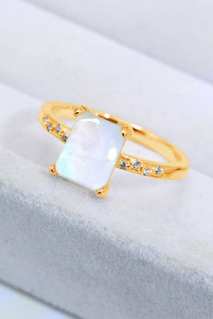 Square Moonstone Ring 20366b0c864d43bfb2c0ba024da26da2-Max Trendsi