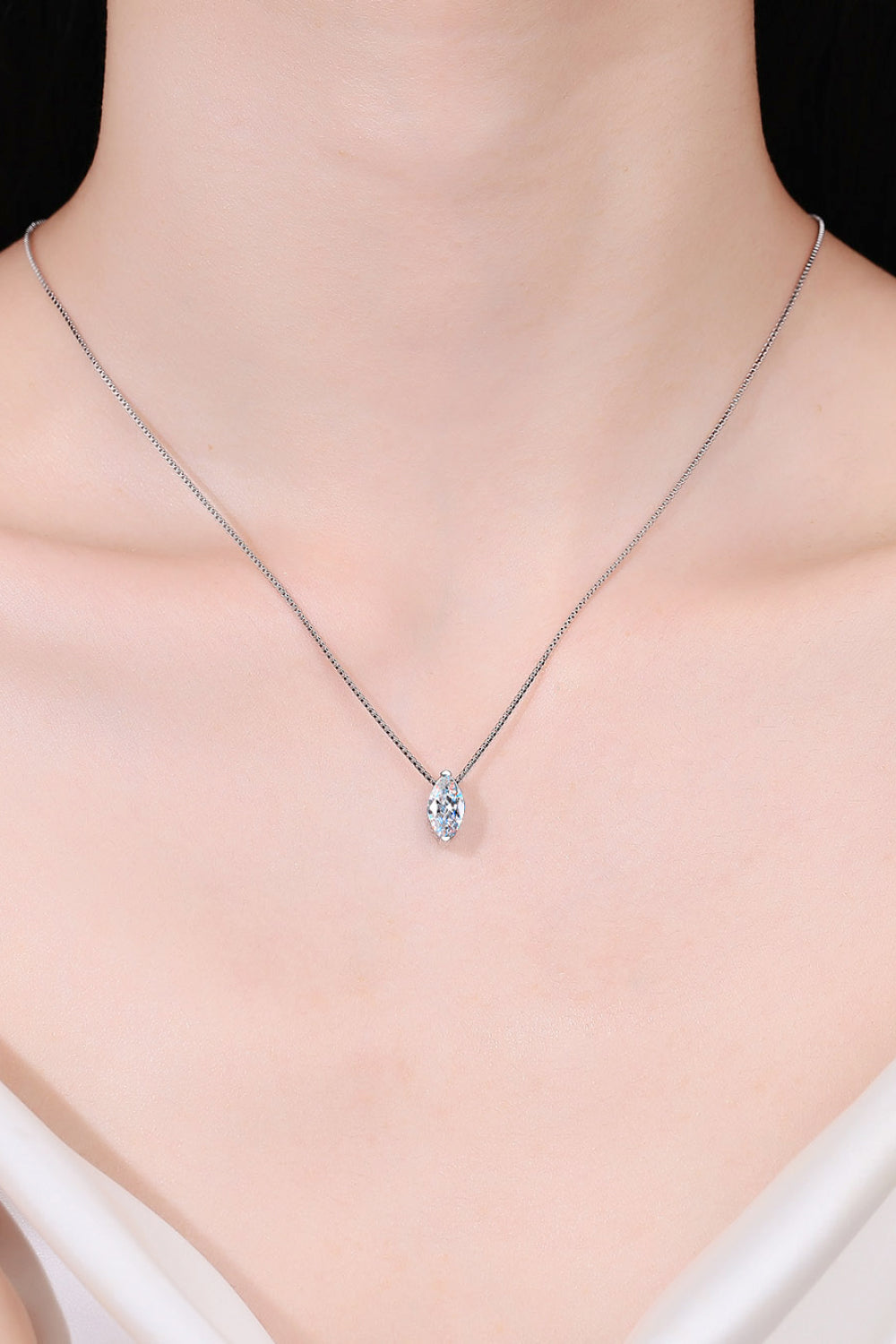 1 Carat Moissanite 925 Sterling Silver Necklace 2050502c8e2e4da0bb56a6874a6981d6-Max Trendsi