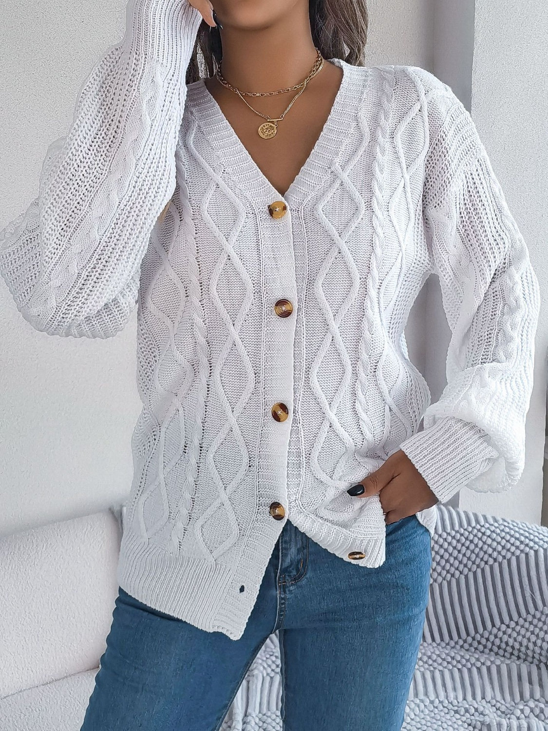 Cable-Knit Long Sleeve Cardigan 231bb519-f2d9-42a4-821a-f78578575849-Max Glownestbest