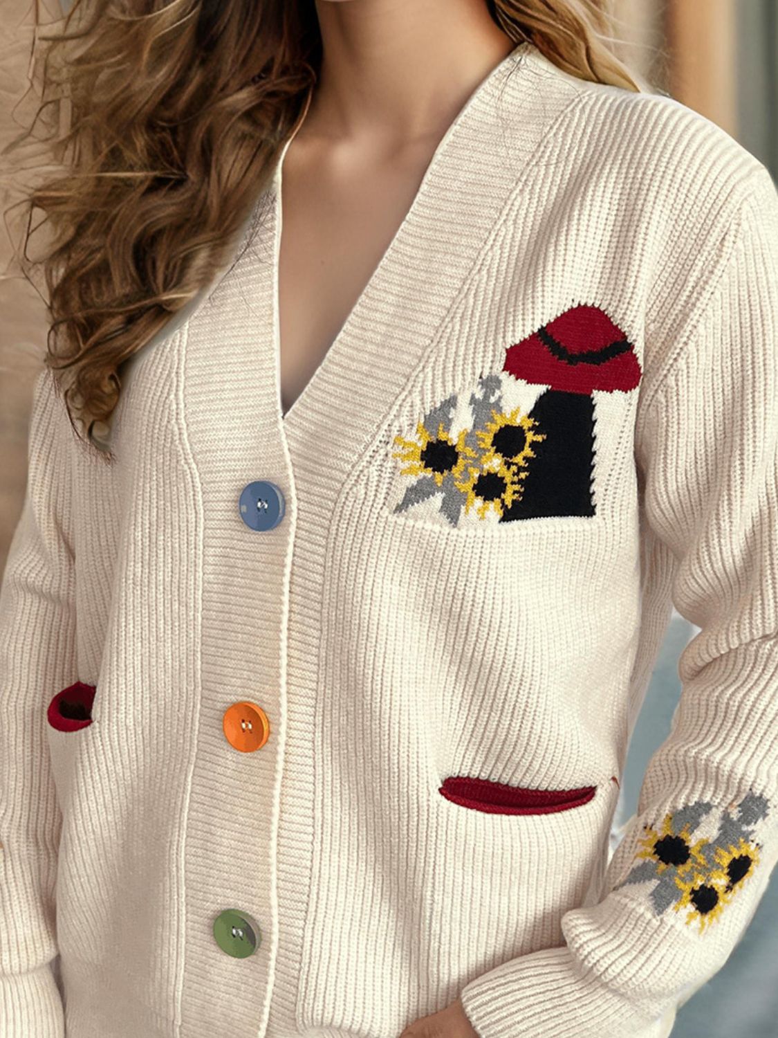Contrast Button V-Neck Long Sleeve Cardigan 245a583d-4fa4-421a-bf5d-b05f0ffdbaf4-Max Glownestbest