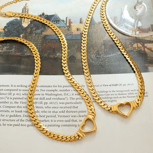 18K Gold Exquisite Hollow Heart Design Versatile Necklace 2643c491-7834-4afb-9ced-7daffeb809fd Artshiney