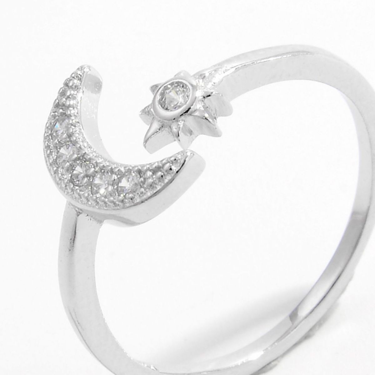 925 Sterling Silver Moon Open Ring 272f7fc9-2610-4781-9ecf-6a049f1fb84c-Max Trendsi