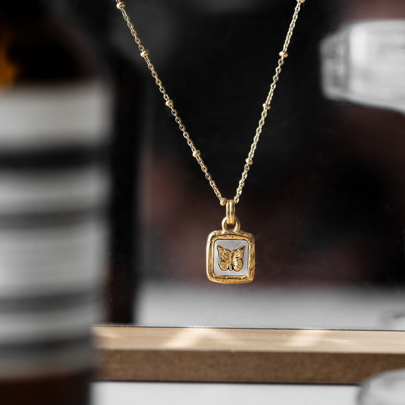 18K gold retro fashion square plate inlaid with gemstones and butterfly design light luxury style necklace 27ffe6fb-fd5d-4f0f-86eb-6f4968169e21 Artshiney