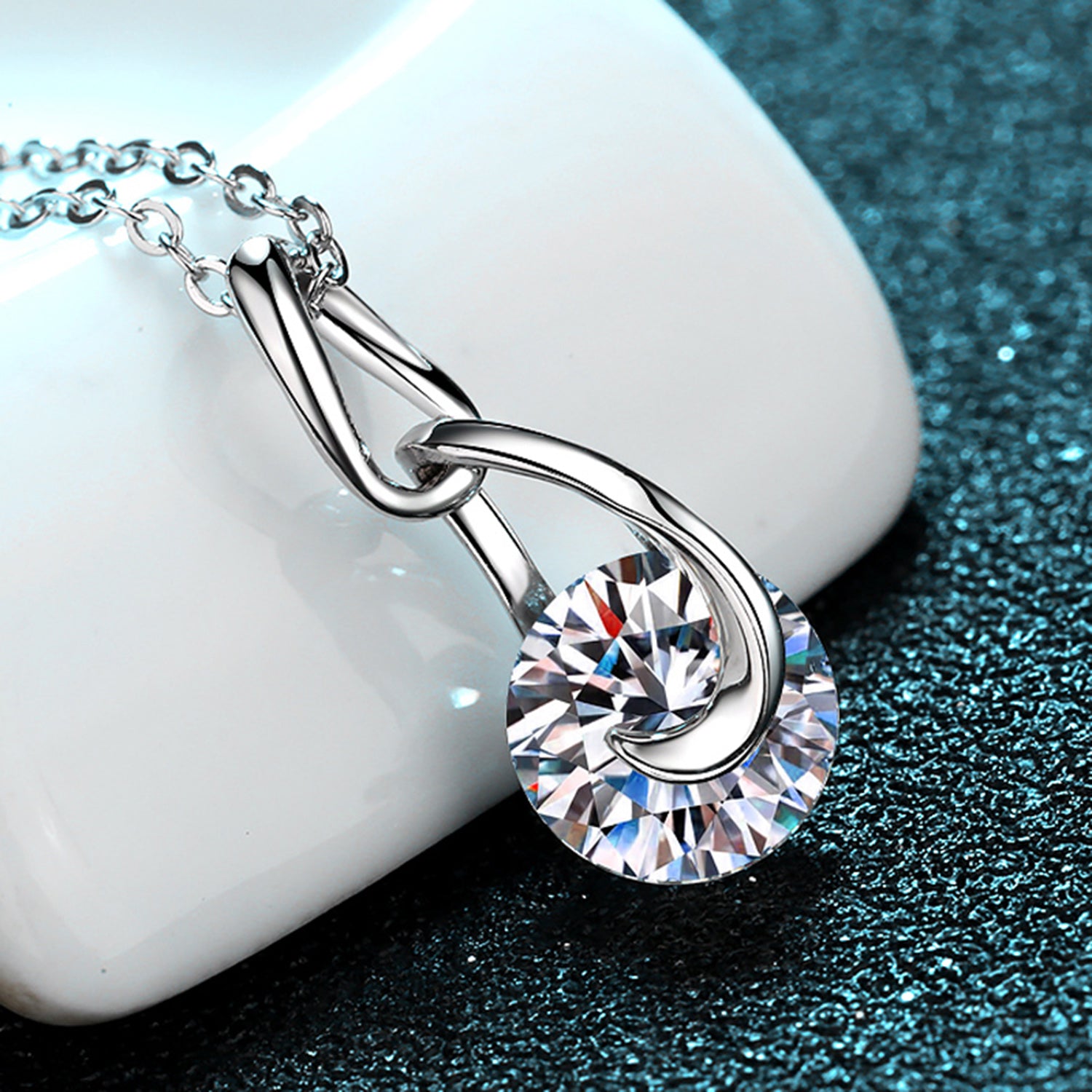 2 Carat Moissanite 925 Sterling Silver Necklace 2a63c16a-c66d-4412-8450-5269133dbf7e-Max Trendsi
