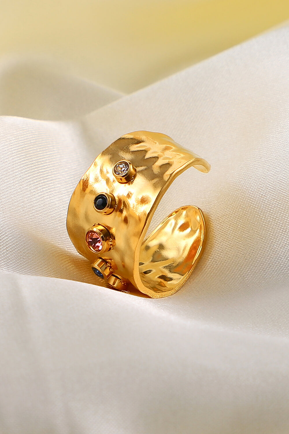 18K Gold-Plated Zircon Ring 2c64556f87dd45a7a93c241352584948-Max Trendsi