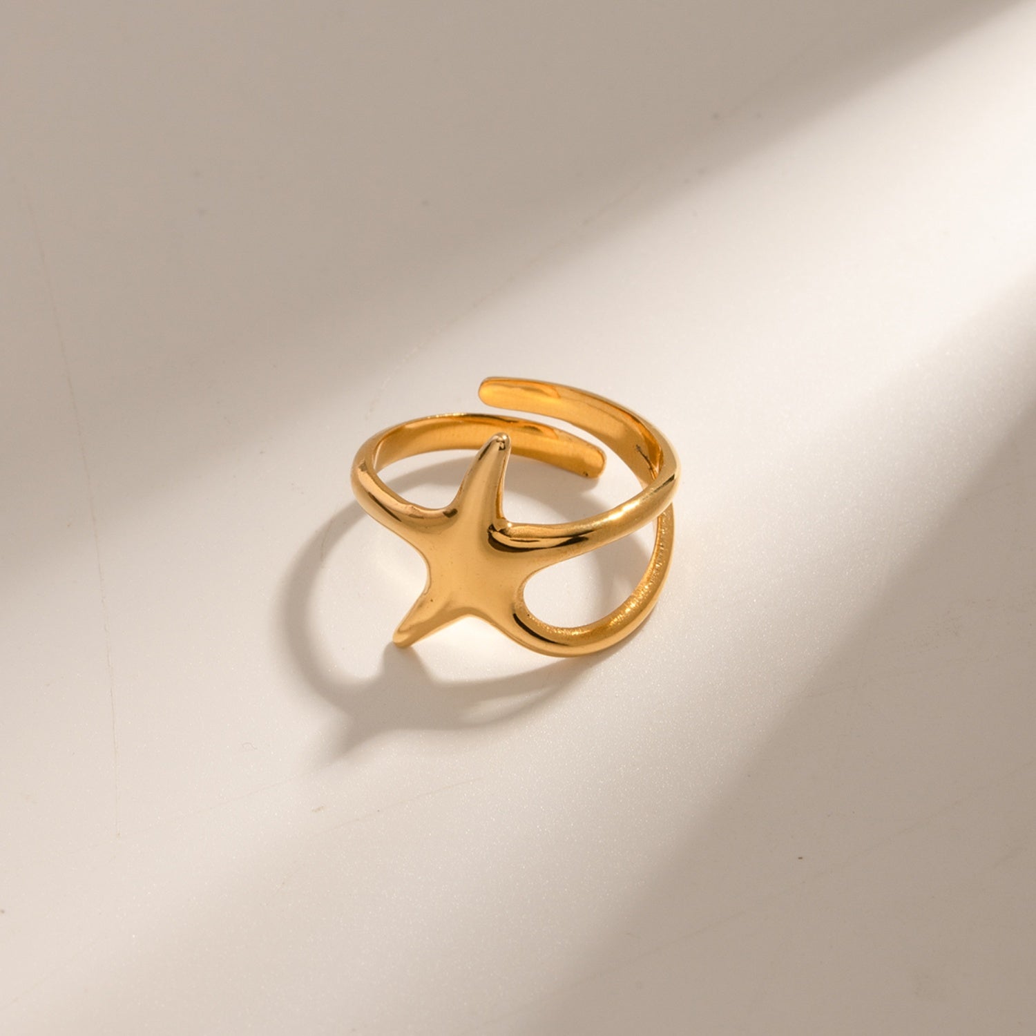 Gold-Plated Stainless Steel Star Ring Gold One Size 2dc57c24-144d-4b0c-9bfa-299267d00a75-Max Trendsi
