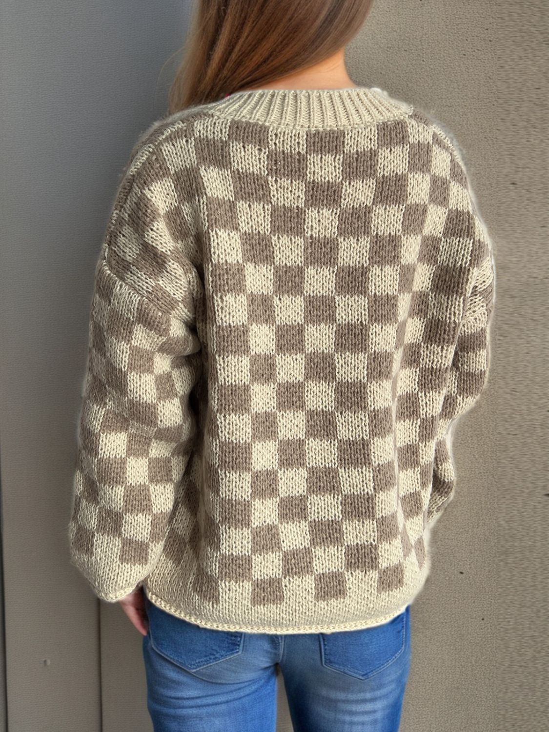 Checkered Button Up Round Neck Cardigan 364732b7-fac5-4896-b989-8f8b784bba08-Max Glownestbest