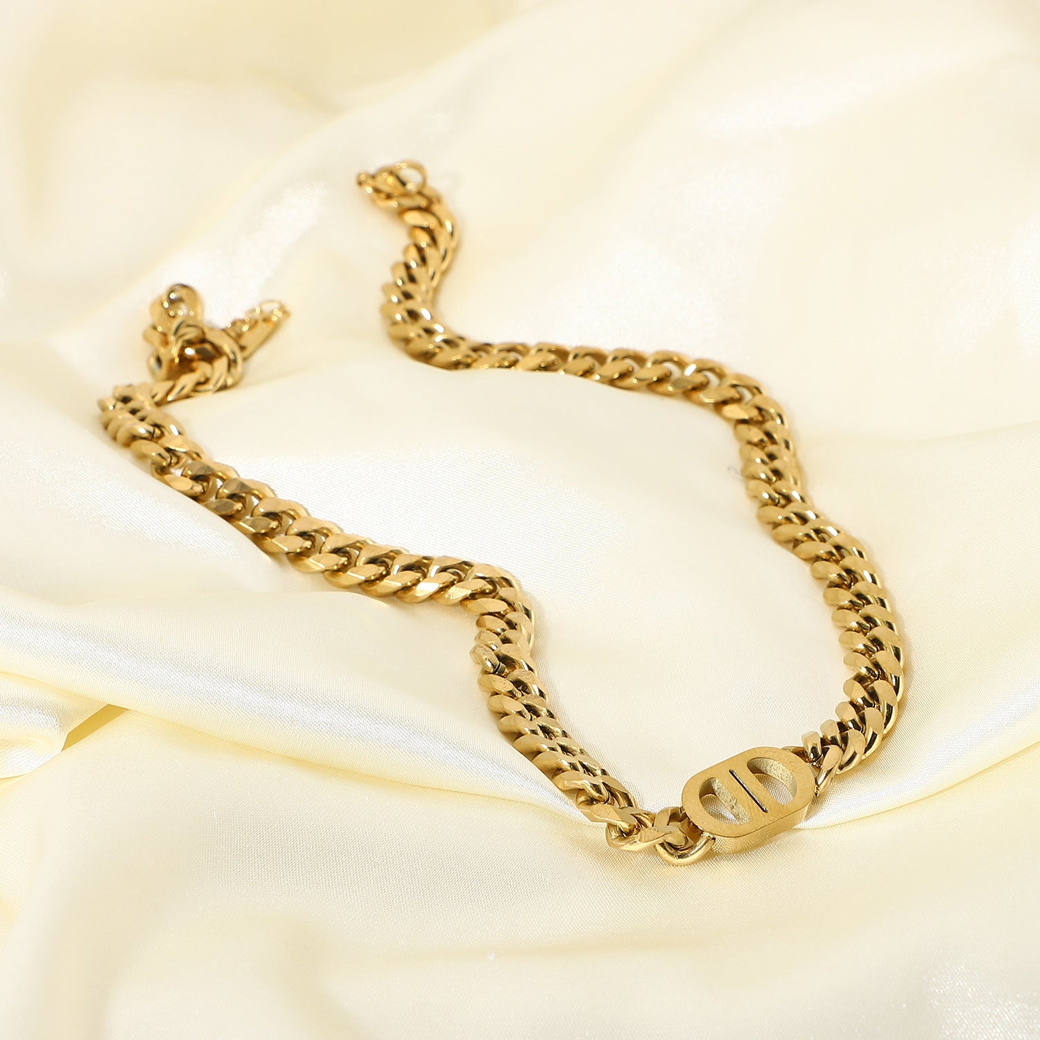 Miami Cuban Chain Necklace 365eb7ff-6b96-42dc-9e83-6f055c5bb288 Artshiney