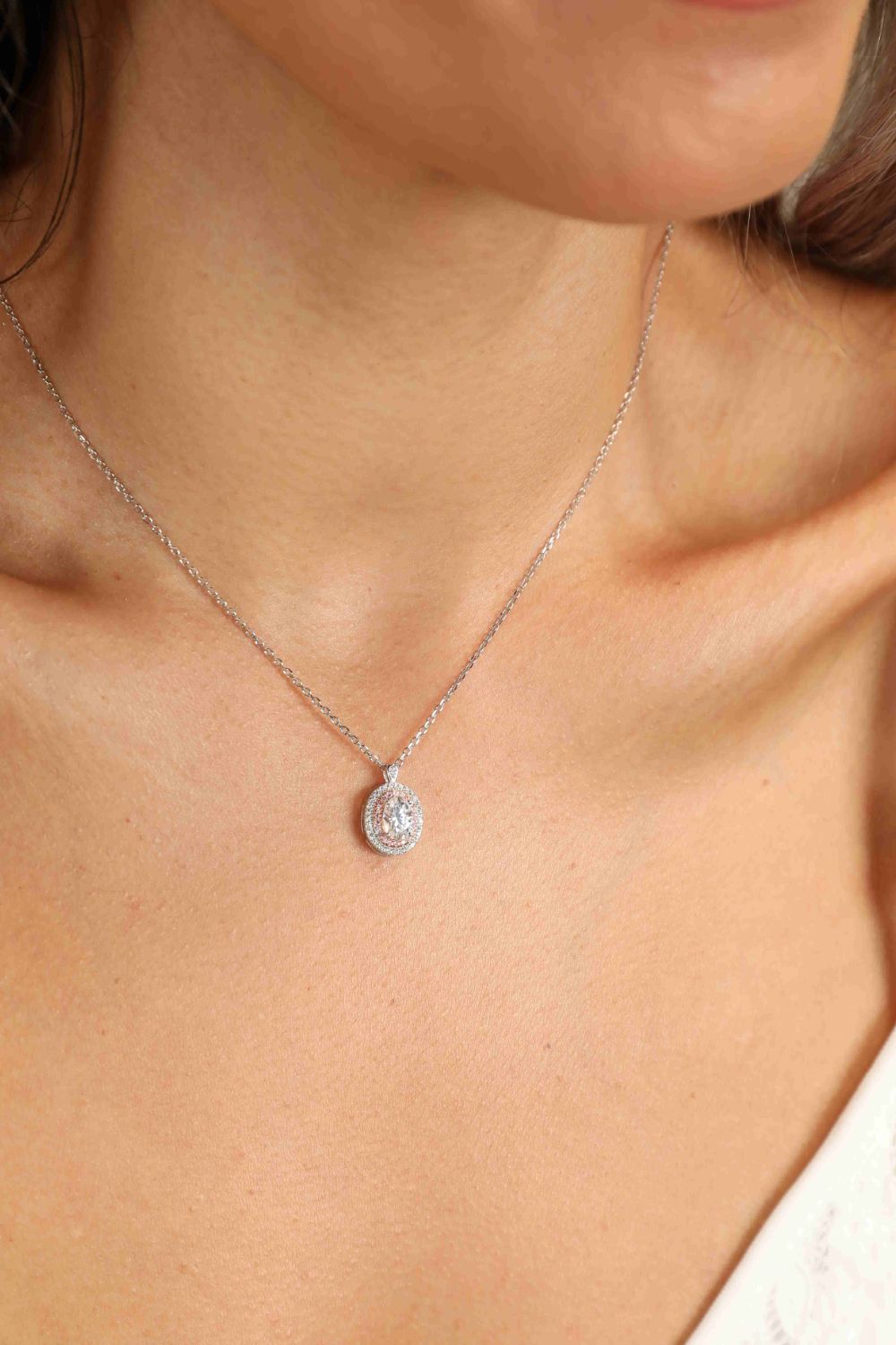 Adored 925 Sterling Silver Rhodium-Plated 1 Carat Moissanite Pendant Necklace Silver One Size 37ce88ba6dfc420985b403eee2130dee-Max Trendsi