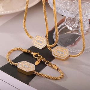 18k gold exquisite noble hexagonal diamond design light luxury style necklace bracelet set 37d54ce4-0b6c-4480-8b27-238e7593a554 Glownestbest