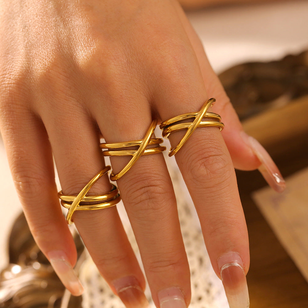 18K Gold-Plated Crisscross Ring 3d5309fa-9afe-4047-99b7-5350b9d26456-Max Glownestbest