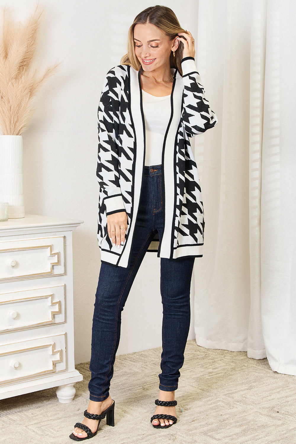 Mandy Woven Right Houndstooth Open Front Longline Cardigan 3f25f6d2431a4fb9ad6d43f2b7b4f69b-Max Glownestbest