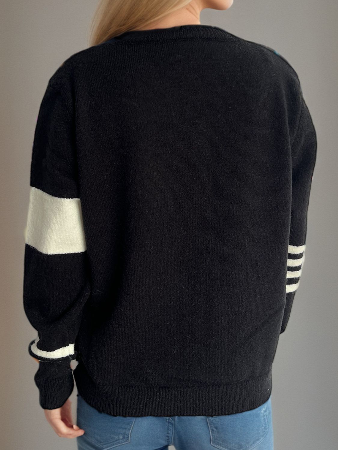 Striped Color Block Round Neck Cardigan 3f43121a-d322-47c5-a6a1-eedbc1be7552-Max Glownestbest
