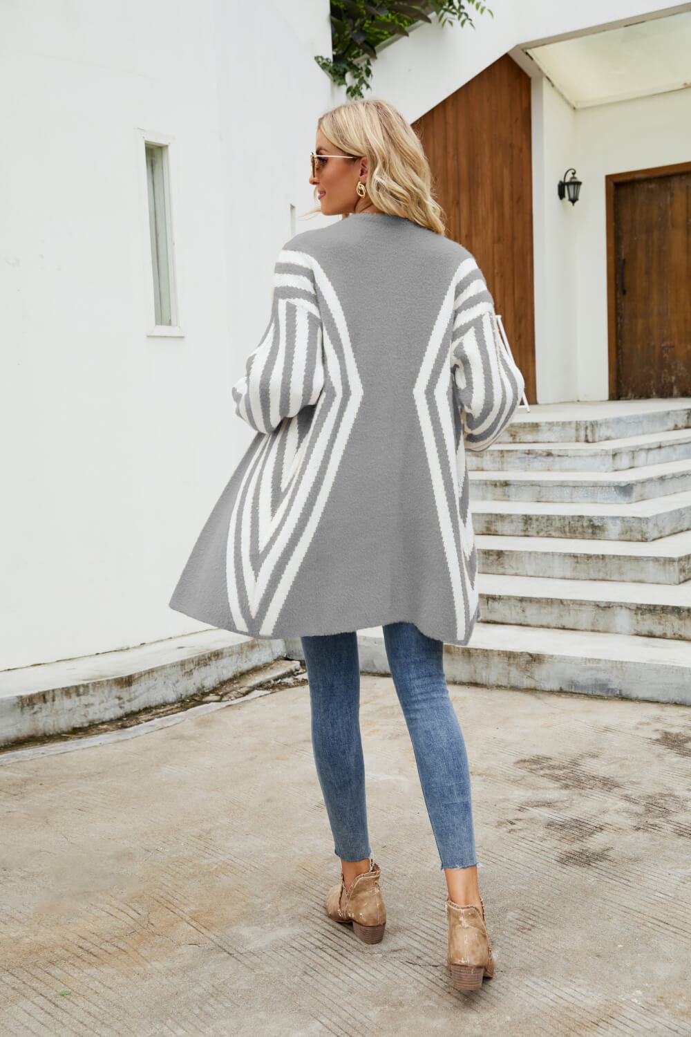 Glownestbest® | Woven Right Two-Tone Open Front Fuzzy Longline Cardigan 403522a2918f45cab2cba812b4e85143-Max Glownestbest