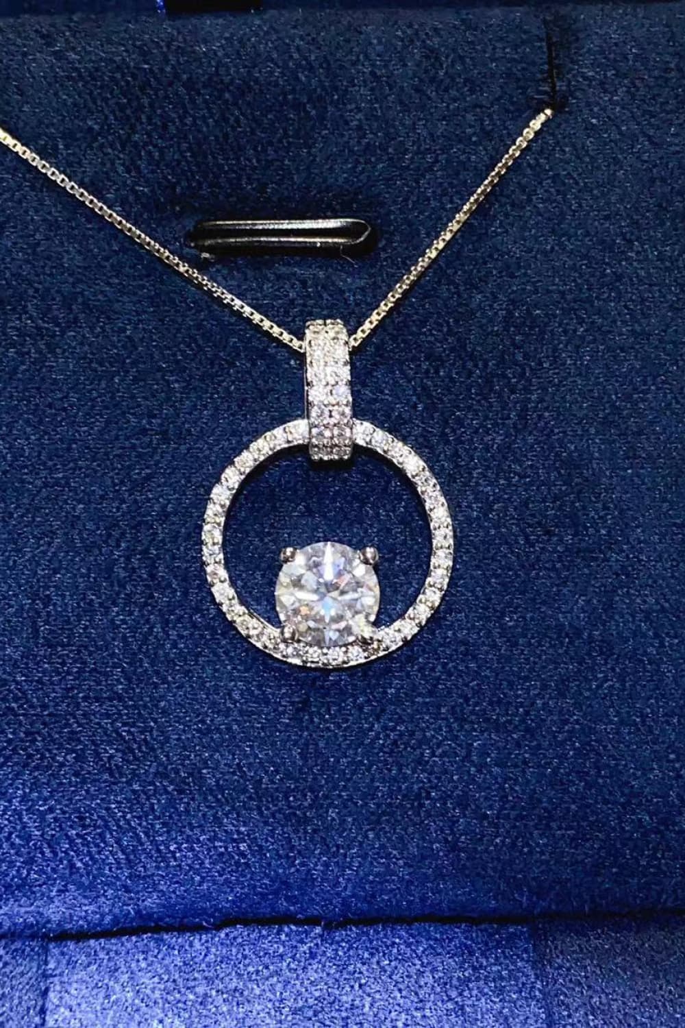 1 Carat Moissanite 925 Sterling Silver Necklace Silver One Size 405ddab7ca02443ebbc0d92c6126f81c-Max Trendsi