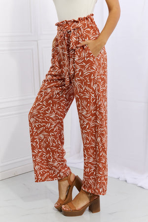 Heimish Right Angle Full Size Geometric Printed Pants in Red Orange 415c37cda8f746018e29b9fd23de7fb2-Max Trendsi