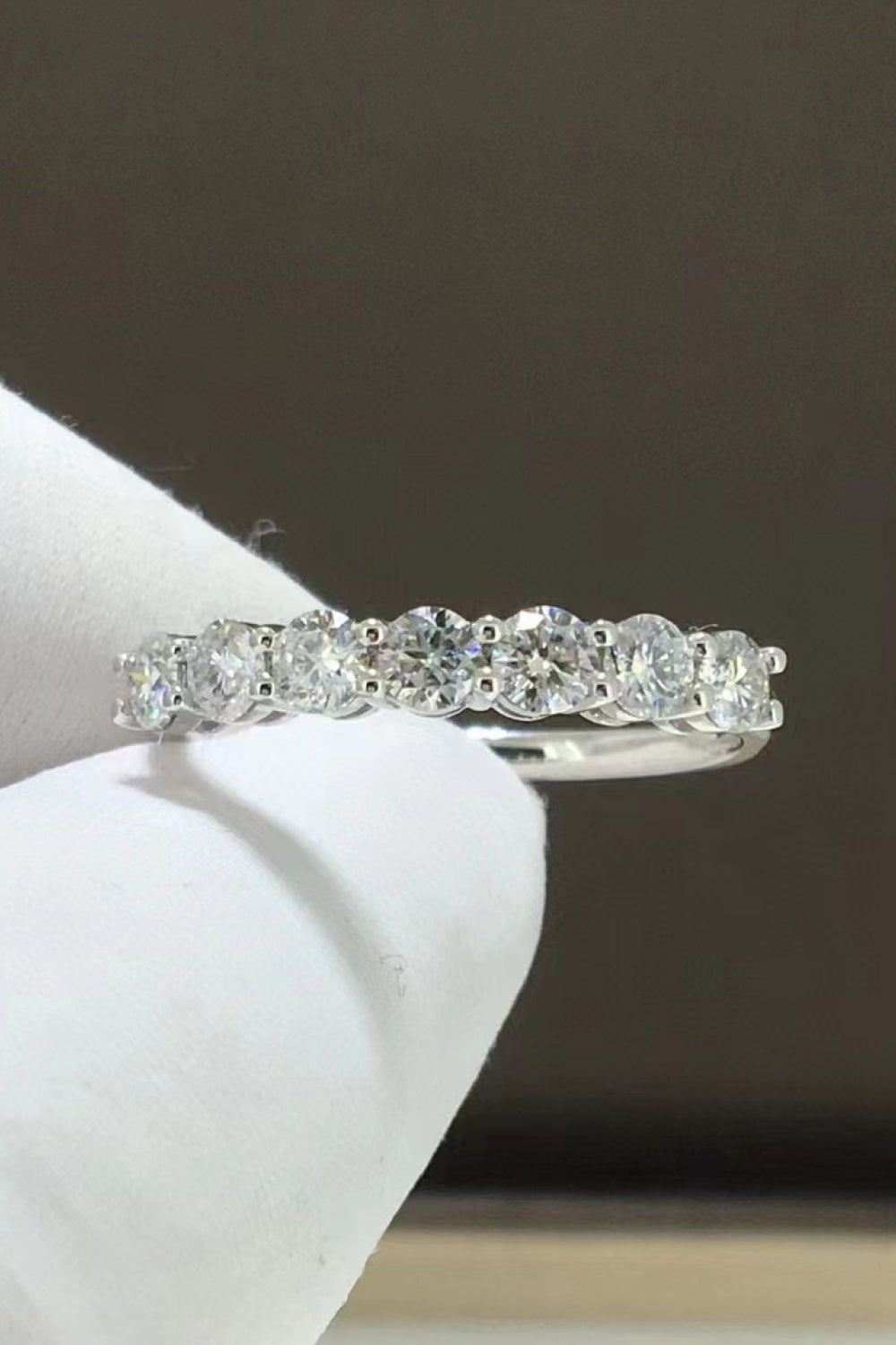 Charming Moissanite 925 Sterling Silver Ring 418e489f7f3a4271a4bc21f214a6ab0c-Max Glownestbest