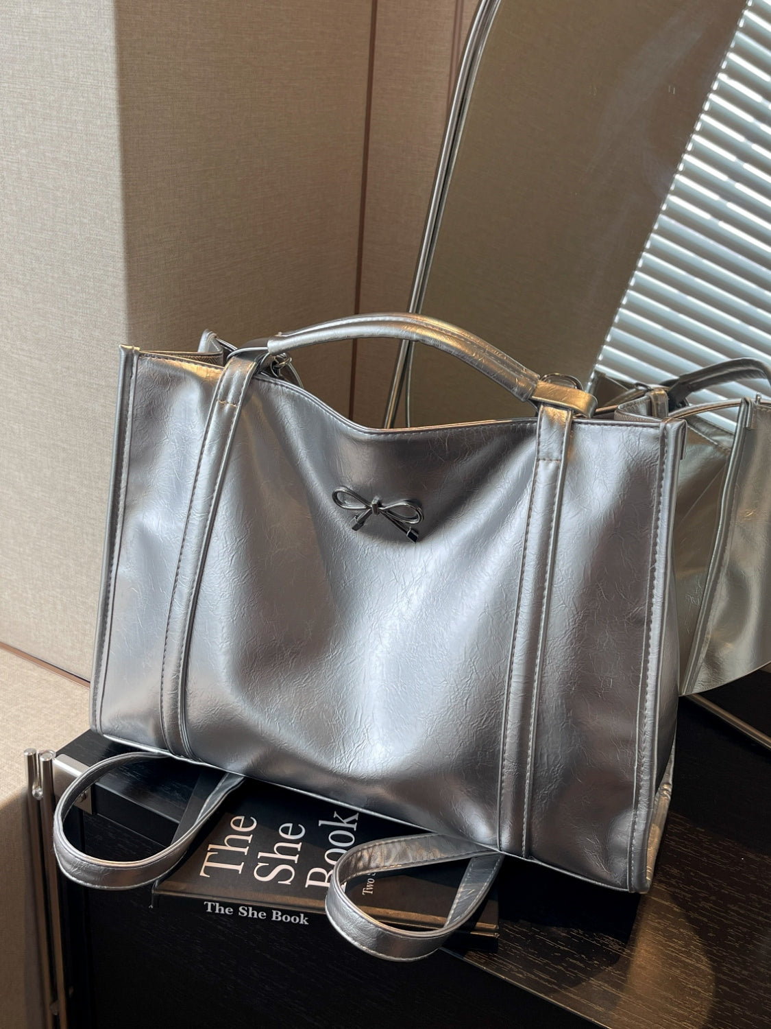 PU Leather Bow Shoulder Bag 420c016a-9477-4a03-92a0-767c2b418596-Max Trendsi