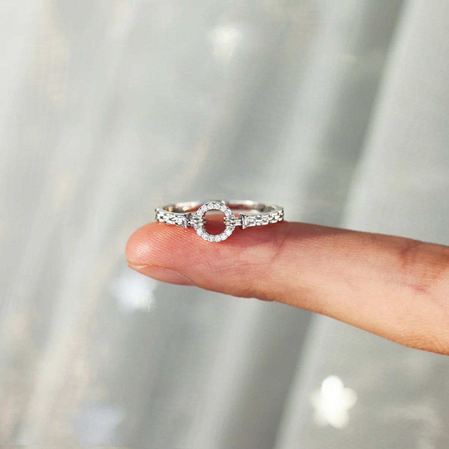Inlaid Zircon 925 Sterling Silver Ring 43ac38fb-df29-4ceb-bbe2-c21e4e629193-Max Trendsi