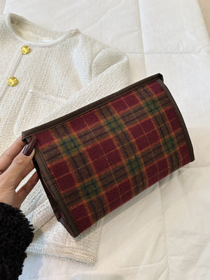 Contrast Plaid Clutch with Zipper 43f72cb3-b198-4166-9792-146daa6699bc-Max Trendsi