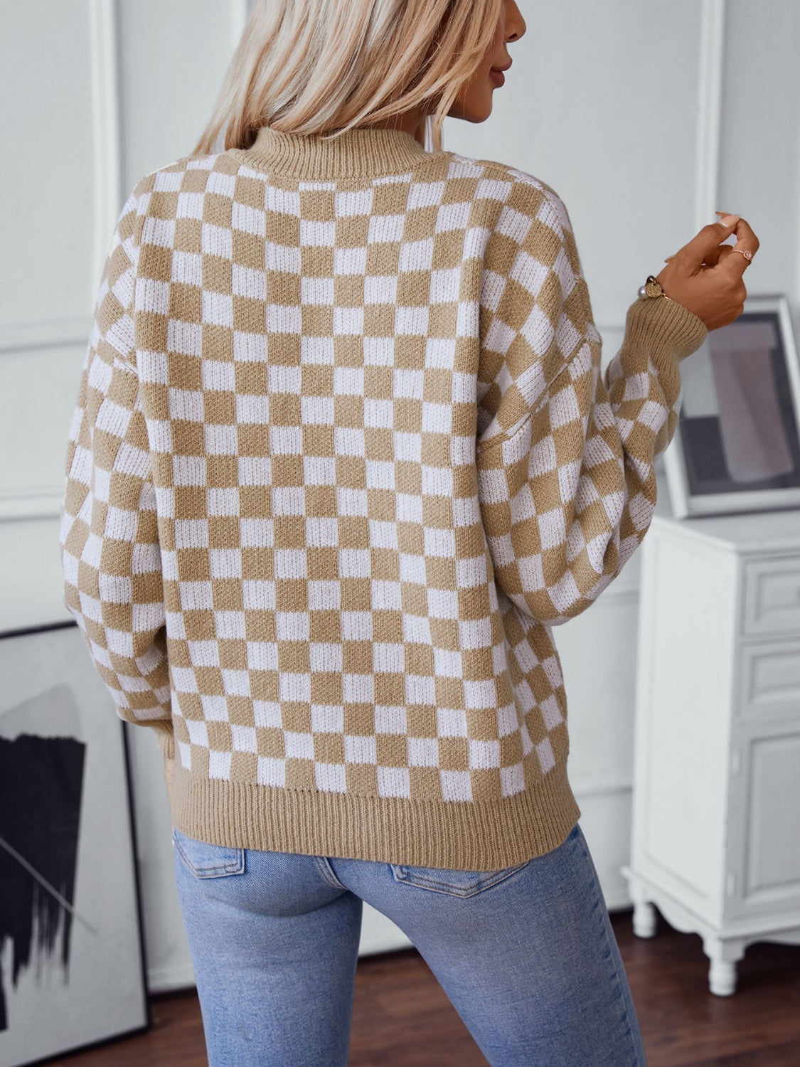 Glownestbest ® | Checkered V-Neck Dropped Shoulder Sweater 45884074-f3e0-4ada-98a6-d1afc14fe04c-Max Glownestbest